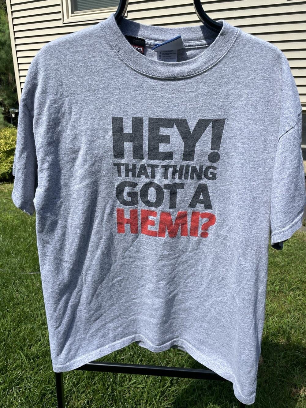 Vintage 2000s Dodge Hemi Mopar T-Shirt Gray Promo Graphic Tee